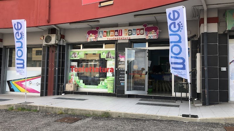 Animalhouse_italia - Foto 4