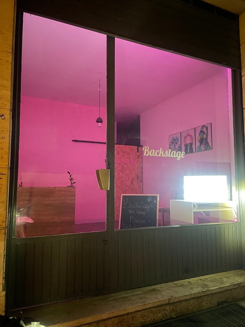 Backstage Pet Shop - Foto 2