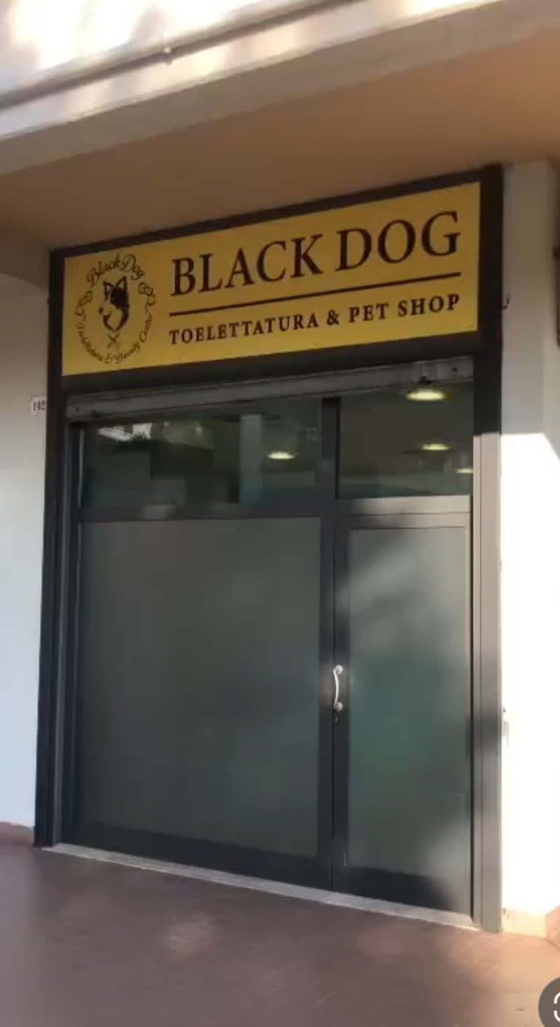 BLACK DOG Toelettatura & Beauty Center - Foto 1