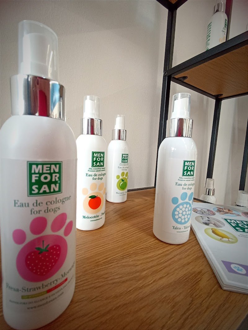 Carini e Coccolosi - Toelettatura - Pet Shop - Foto 4