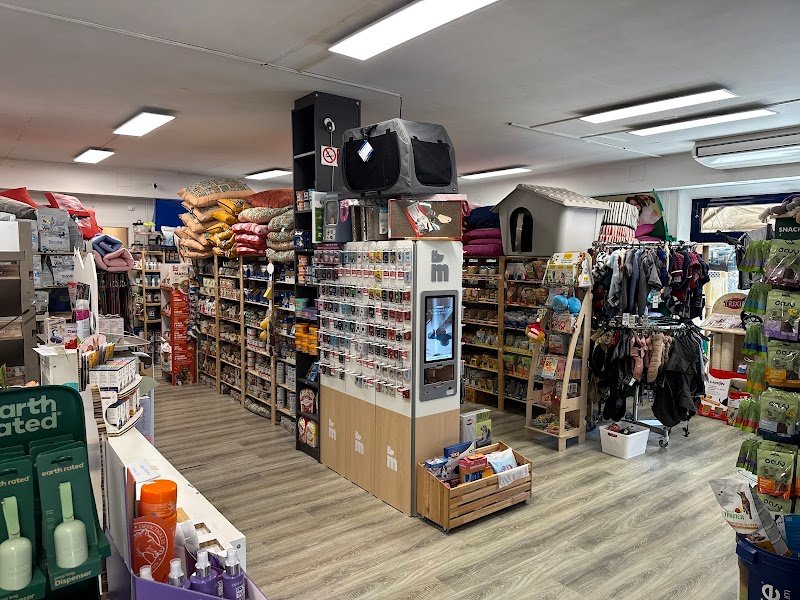 FINARDI STORE di Borsi Claudio | Pet Store | Alimenti e Accessori per animali | Sorbolo | Parma - Foto 4