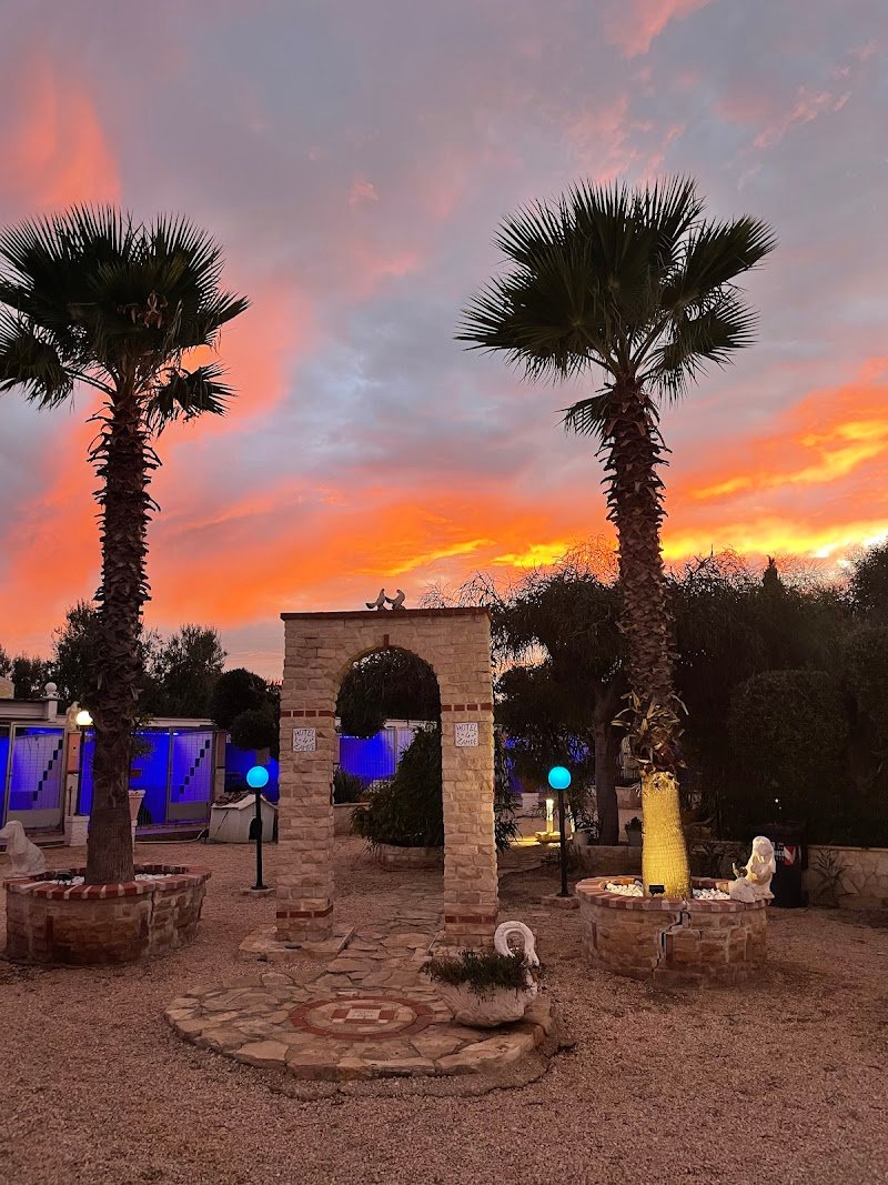 Hotel a Quattro Zampe Trani - Foto 1