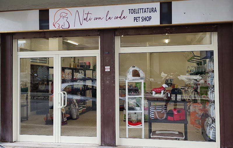 Nati con la coda di Cavadenti Marco - Foto 1