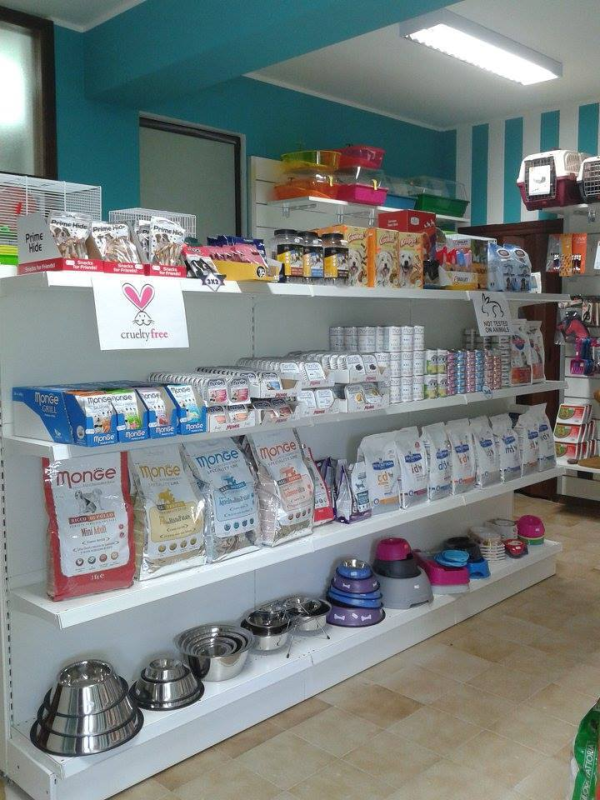 Pappa e Cuccia Petshop & Fishing - Toelettatura - Pesca - Foto 1