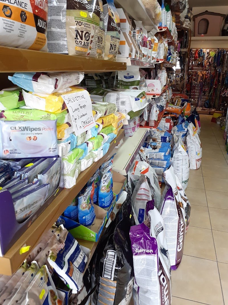 Pet Mania - Articoli per animali e pesca - Foto 6