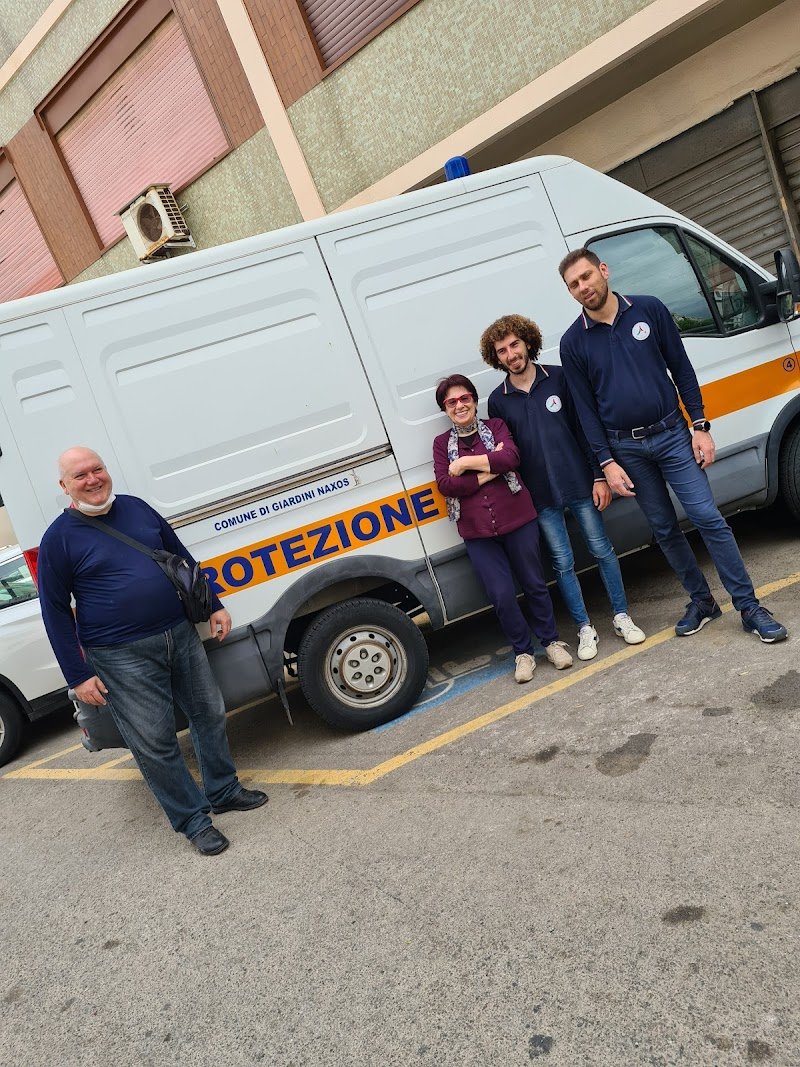 Tom e Jerry Pet Shop - Foto 4