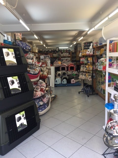 Veter. Farm. di Maesano & C. Snc - Toelettatura e prodotti per animali - Foto 3