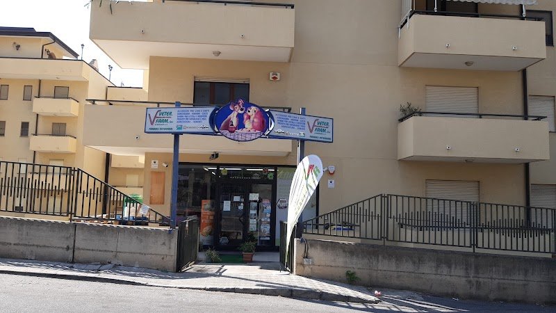 Veter. Farm. di Maesano & C. Snc - Toelettatura e prodotti per animali - Foto 4